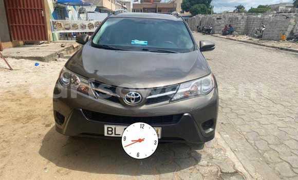 Sayi Na hannu Toyota RAV4 Sauran Mota in Abomey Calavi a Benin Sayi Na hannu Toyota RAV4 Sauran Mota in Abomey Calavi a Benin
