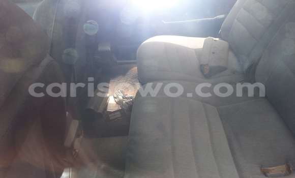 Sayi Na hannu Peugeot 605 Black Mota in Savalou a Benin Sayi Na hannu Peugeot 605 Black Mota in Savalou a Benin