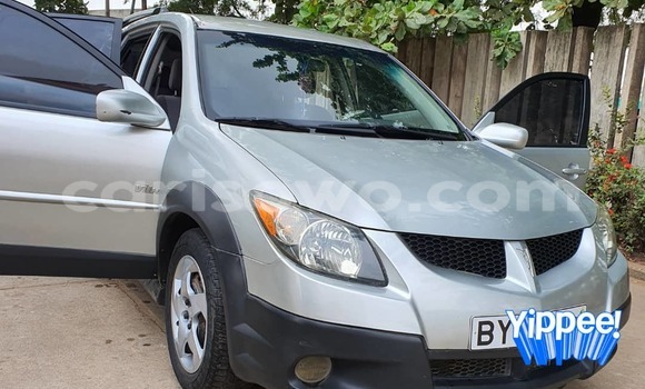 Sayi Na hannu Pontiac Vibe Azurfa Mota in Cotonou a Benin