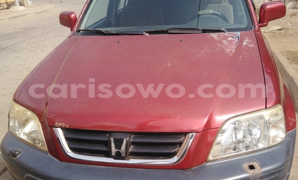 Ra Àlòkù Honda CR–V Red Ọkọ̀ in Cotonou ni Benin Ra Àlòkù Honda CR–V Red Ọkọ̀ in Cotonou ni Benin