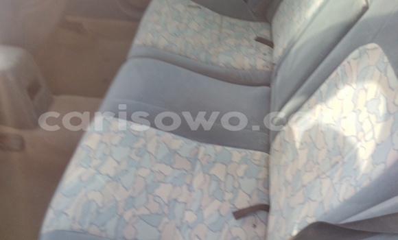 Ra Àlòkù Toyota Avensis Alawọ ewe Ọkọ̀ in Cotonou ni Benin Ra Àlòkù Toyota Avensis Alawọ ewe Ọkọ̀ in Cotonou ni Benin