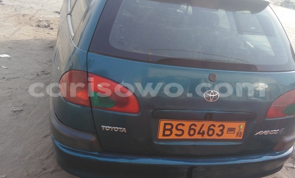 Ra Àlòkù Toyota Avensis Alawọ ewe Ọkọ̀ in Cotonou ni Benin Ra Àlòkù Toyota Avensis Alawọ ewe Ọkọ̀ in Cotonou ni Benin