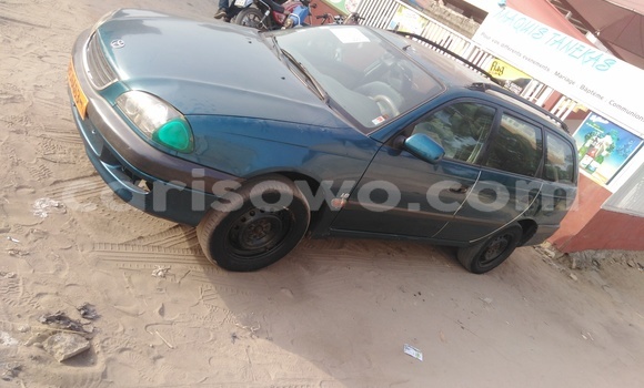 Ra Àlòkù Toyota Avensis Alawọ ewe Ọkọ̀ in Cotonou ni Benin Ra Àlòkù Toyota Avensis Alawọ ewe Ọkọ̀ in Cotonou ni Benin