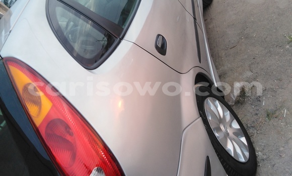Ra Àlòkù Nissan Almera Tino Silver Ọkọ̀ in Cotonou ni Benin Ra Àlòkù Nissan Almera Tino Silver Ọkọ̀ in Cotonou ni Benin