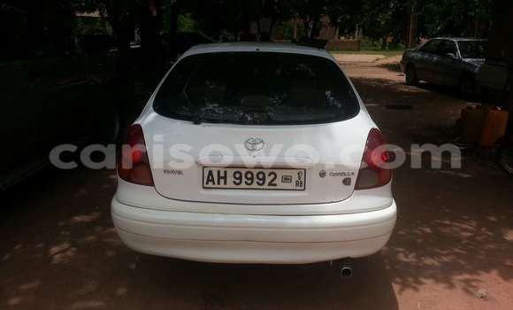 Acheter Occasion Voiture Toyota Corolla Blanc à Parakou, Benin Acheter Occasion Voiture Toyota Corolla Blanc à Parakou, Benin