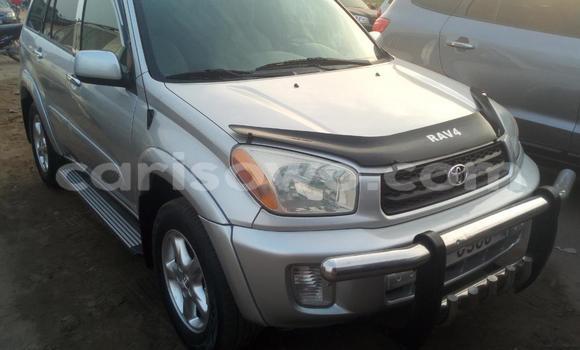Ra Àlòkù Toyota RAV4 Silver Ọkọ̀ in Cotonou ni Benin Ra Àlòkù Toyota RAV4 Silver Ọkọ̀ in Cotonou ni Benin