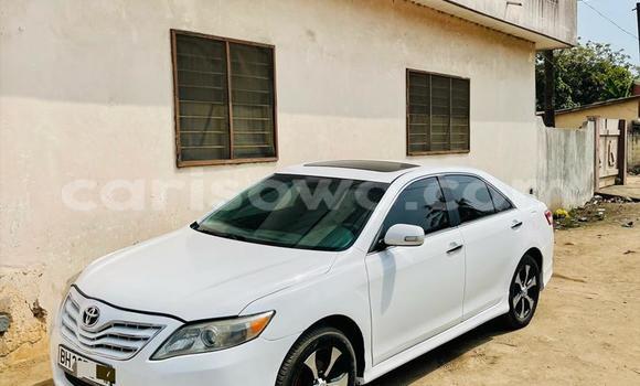 Buy Used Toyota Camry White Car in Cotonou in Benign
