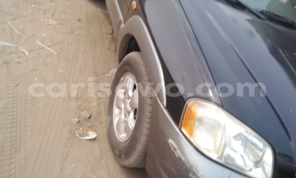 Ra Àlòkù Mazda Tribute Black Ọkọ̀ in Cotonou ni Benin Ra Àlòkù Mazda Tribute Black Ọkọ̀ in Cotonou ni Benin
