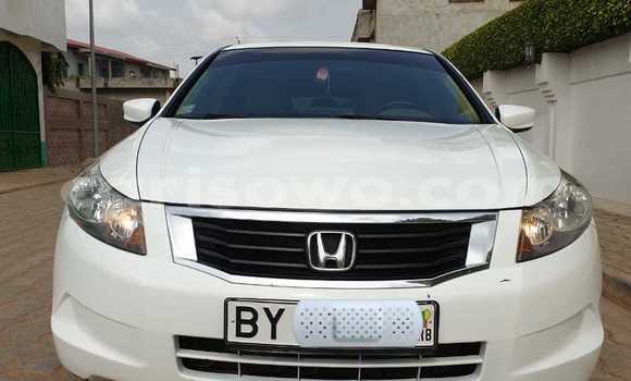Buy Used Honda Accord White Car in Cotonou in Benign Buy Used Honda Accord White Car in Cotonou in Benign