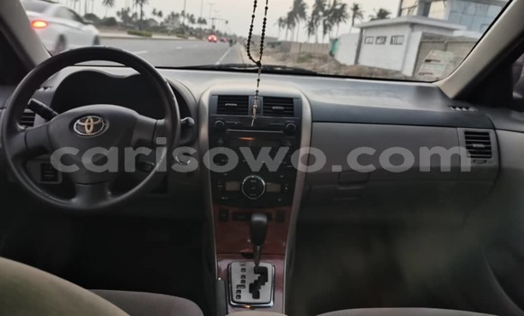 Acheter Occasion Voiture Toyota Corolla Blanc à Cotonou, Benin Acheter Occasion Voiture Toyota Corolla Blanc à Cotonou, Benin