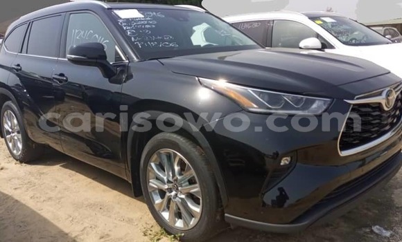 Ra Imported Toyota Highlander Black Ọkọ̀ in Cotonou ni Benin Ra Imported Toyota Highlander Black Ọkọ̀ in Cotonou ni Benin