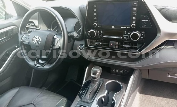Ra Imported Toyota Highlander Black Ọkọ̀ in Cotonou ni Benin Ra Imported Toyota Highlander Black Ọkọ̀ in Cotonou ni Benin