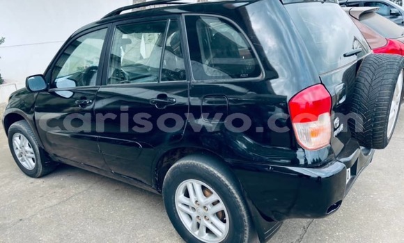 Acheter Occasion Voiture Toyota RAV4 Bleu à Cotonou, Benin Acheter Occasion Voiture Toyota RAV4 Bleu à Cotonou, Benin