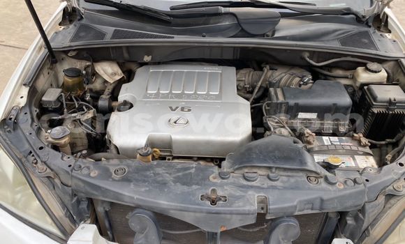 Ra Àlòkù Lexus RX 350 funfun Ọkọ̀ in Cotonou ni Benin Ra Àlòkù Lexus RX 350 funfun Ọkọ̀ in Cotonou ni Benin