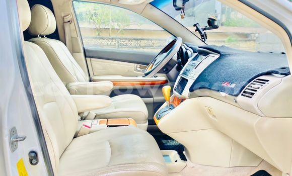 Ra Àlòkù Lexus RX 350 funfun Ọkọ̀ in Cotonou ni Benin Ra Àlòkù Lexus RX 350 funfun Ọkọ̀ in Cotonou ni Benin
