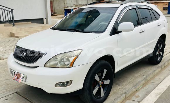 Ra Àlòkù Lexus RX 350 funfun Ọkọ̀ in Cotonou ni Benin Ra Àlòkù Lexus RX 350 funfun Ọkọ̀ in Cotonou ni Benin