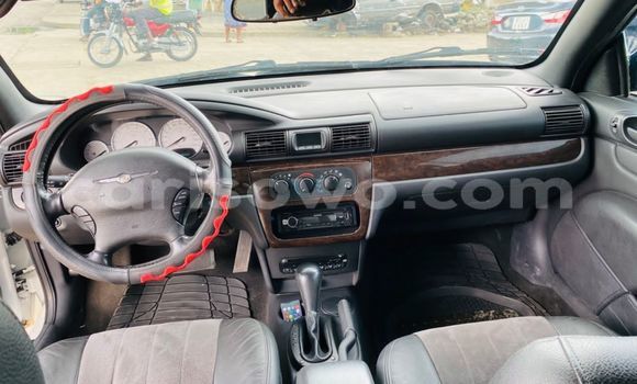 Acheter Occasion Voiture Chrysler Sebring Blanc à Cotonou, Benin Acheter Occasion Voiture Chrysler Sebring Blanc à Cotonou, Benin