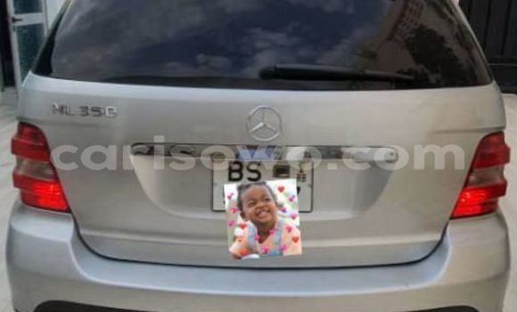 Ra Àlòkù Mercedes-Benz ML–Class Silver Ọkọ̀ in Cotonou ni Benin Ra Àlòkù Mercedes-Benz ML–Class Silver Ọkọ̀ in Cotonou ni Benin