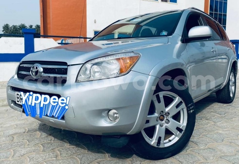 Big with watermark toyota rav4 benin cotonou 12614