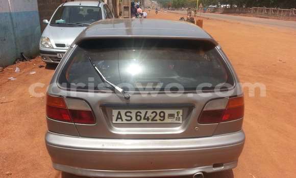 Sayi Na hannu Nissan Primera Azurfa Mota in Parakou a Benin Sayi Na hannu Nissan Primera Azurfa Mota in Parakou a Benin