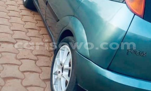 Acheter Occasion Voiture Ford Focus Bleu à Abomey Calavi, Benin Acheter Occasion Voiture Ford Focus Bleu à Abomey Calavi, Benin