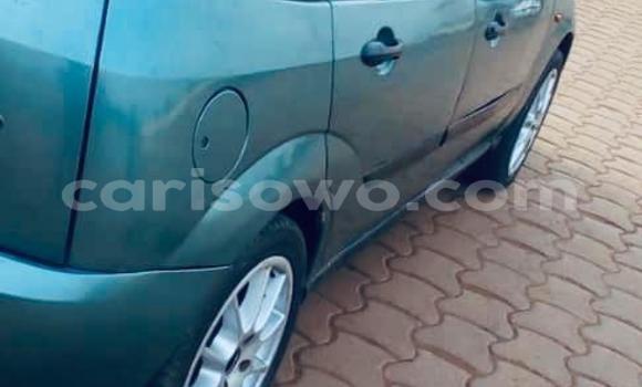 Acheter Occasion Voiture Ford Focus Bleu à Abomey Calavi, Benin Acheter Occasion Voiture Ford Focus Bleu à Abomey Calavi, Benin