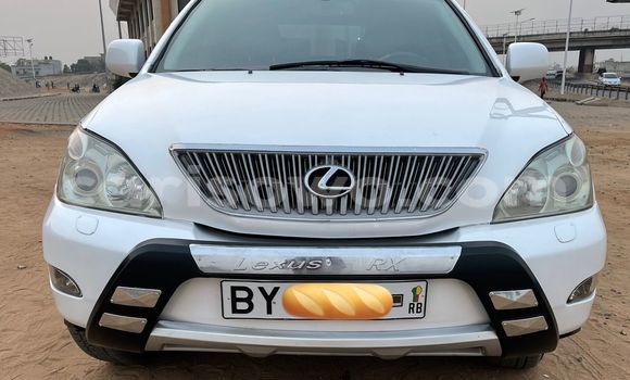 Sayi Na hannu Lexus RX 350 White Mota in Abomey Calavi a Benin Sayi Na hannu Lexus RX 350 White Mota in Abomey Calavi a Benin