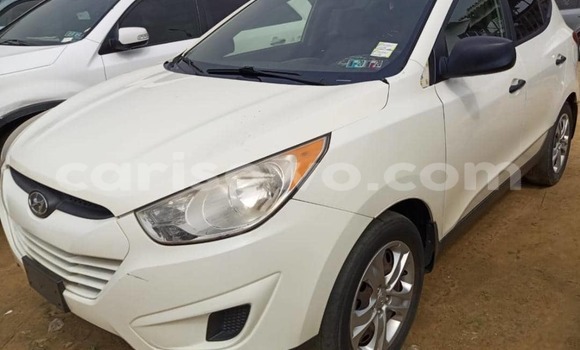 Sayi Imported Hyundai Tucson White Mota in Cotonou a Benin Sayi Imported Hyundai Tucson White Mota in Cotonou a Benin