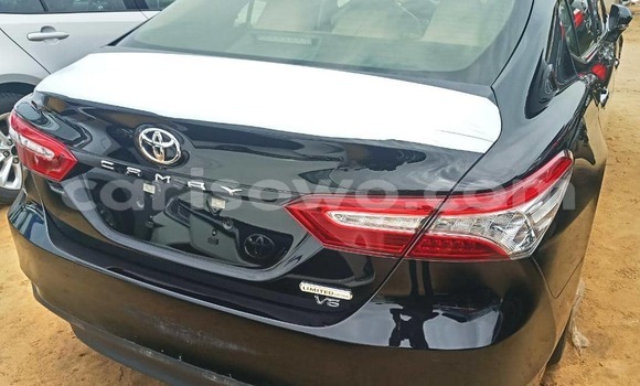 Acheter Neuf Voiture Toyota Camry Noir à Cotonou, Benin Acheter Neuf Voiture Toyota Camry Noir à Cotonou, Benin
