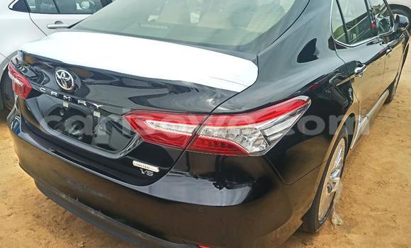 Acheter Neuf Voiture Toyota Camry Noir à Cotonou, Benin Acheter Neuf Voiture Toyota Camry Noir à Cotonou, Benin