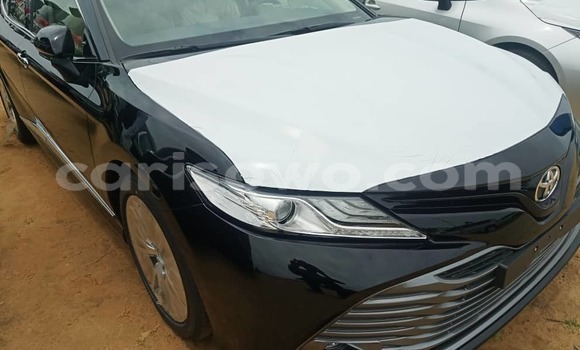 Acheter Neuf Voiture Toyota Camry Noir à Cotonou, Benin Acheter Neuf Voiture Toyota Camry Noir à Cotonou, Benin