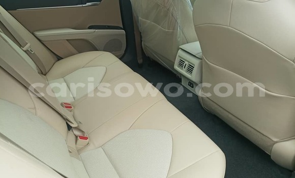 Acheter Neuf Voiture Toyota Camry Noir à Cotonou, Benin Acheter Neuf Voiture Toyota Camry Noir à Cotonou, Benin