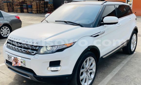 Ra Àlòkù Land Rover Range Rover Evoque funfun Ọkọ̀ in Cotonou ni Benin Ra Àlòkù Land Rover Range Rover Evoque funfun Ọkọ̀ in Cotonou ni Benin