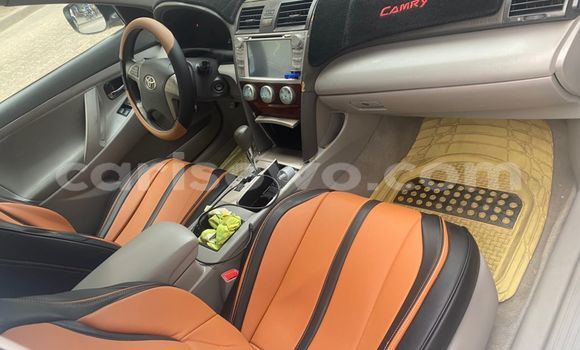 Buy Used Toyota Camry White Car in Abomey Calavi in Benign Buy Used Toyota Camry White Car in Abomey Calavi in Benign