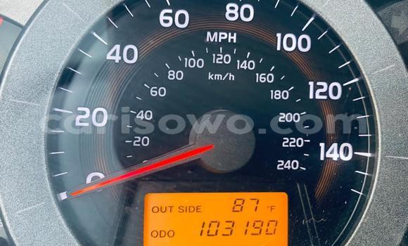 Ra Àlòkù Toyota RAV4 Silver Ọkọ̀ in Abomey Calavi ni Benin Ra Àlòkù Toyota RAV4 Silver Ọkọ̀ in Abomey Calavi ni Benin