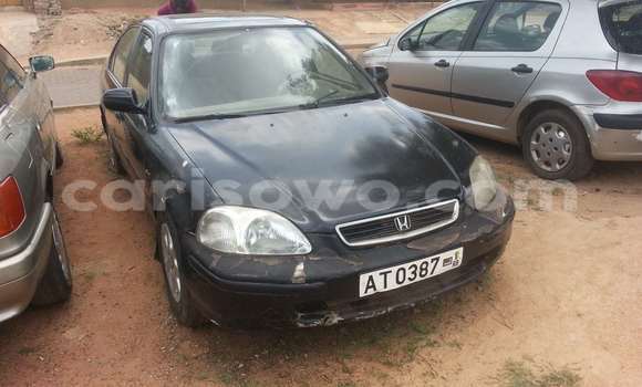 Acheter Occasion Voiture Honda Civic Bleu à Parakou, Benin Acheter Occasion Voiture Honda Civic Bleu à Parakou, Benin