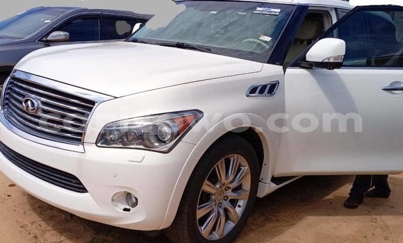 Sayi Imported Infiniti QX56 White Mota in Cotonou a Benin Sayi Imported Infiniti QX56 White Mota in Cotonou a Benin