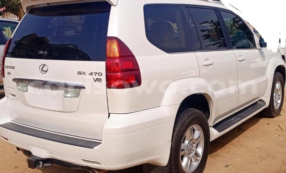 Ra Imported Lexus GX funfun Ọkọ̀ in Cotonou ni Benin Ra Imported Lexus GX funfun Ọkọ̀ in Cotonou ni Benin