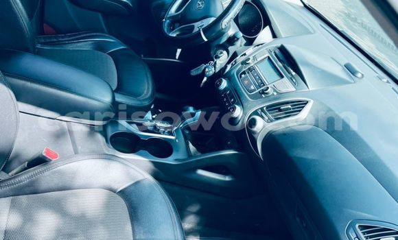 Buy Used Hyundai Tucson Silver Car in Cotonou in Benign Buy Used Hyundai Tucson Silver Car in Cotonou in Benign