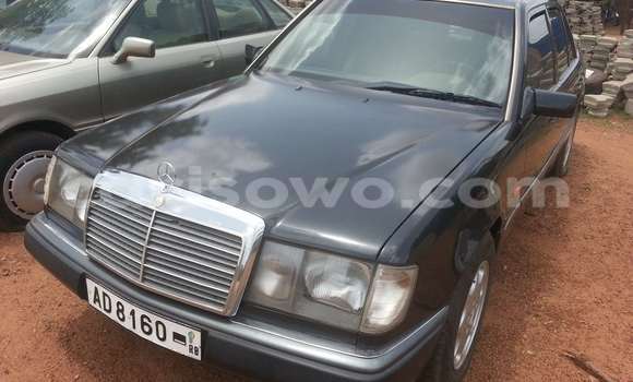 Buy Used Mercedes-Benz 200 Black Car in Parakou in Benign Buy Used Mercedes-Benz 200 Black Car in Parakou in Benign