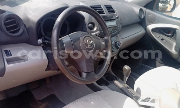 Sayi Imported Toyota RAV4 White Mota in Cotonou a Benin Sayi Imported Toyota RAV4 White Mota in Cotonou a Benin
