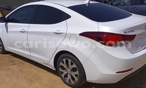 Sayi Imported Hyundai Elantra White Mota in Cotonou a Benin Sayi Imported Hyundai Elantra White Mota in Cotonou a Benin