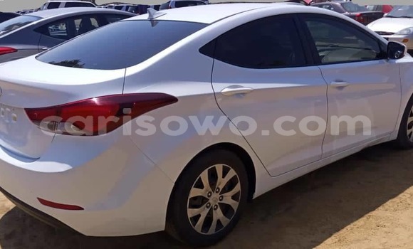 Sayi Imported Hyundai Elantra White Mota in Cotonou a Benin Sayi Imported Hyundai Elantra White Mota in Cotonou a Benin