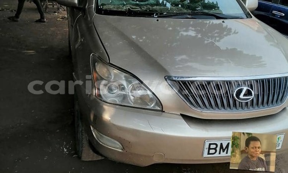 Ra Àlòkù Lexus RX 330 Alagara Ọkọ̀ in Cotonou ni Benin Ra Àlòkù Lexus RX 330 Alagara Ọkọ̀ in Cotonou ni Benin