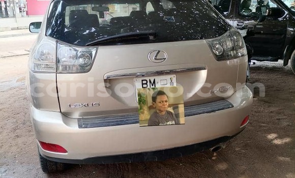 Acheter Occasion Voiture Lexus RX 330 Beige à Cotonou, Benin Acheter Occasion Voiture Lexus RX 330 Beige à Cotonou, Benin