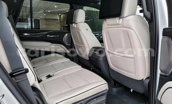 Acheter Neuf Voiture Cadillac Escalade Blanc à Cotonou, Benin Acheter Neuf Voiture Cadillac Escalade Blanc à Cotonou, Benin