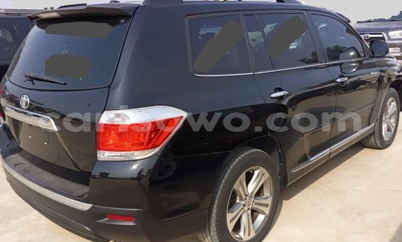 Sayi Imported Toyota Highlander Black Mota in Cotonou a Benin Sayi Imported Toyota Highlander Black Mota in Cotonou a Benin