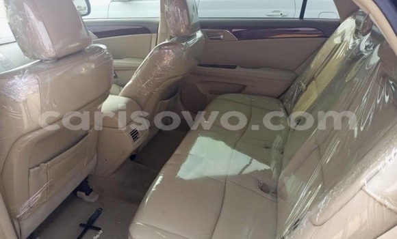 Acheter Import Voiture Toyota Avalon Noir à Cotonou, Benin Acheter Import Voiture Toyota Avalon Noir à Cotonou, Benin