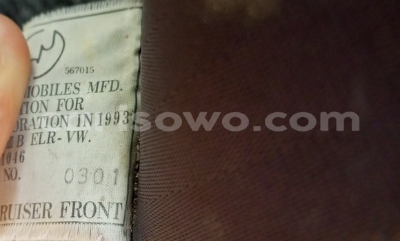 Sayi Na hannu Toyota Land Cruiser Azurfa Mota in Cotonou a Benin Sayi Na hannu Toyota Land Cruiser Azurfa Mota in Cotonou a Benin