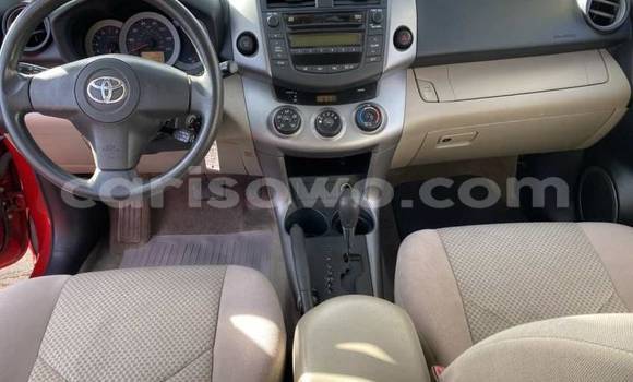 Acheter Import Voiture Toyota RAV4 Rouge à Cotonou, Benin Acheter Import Voiture Toyota RAV4 Rouge à Cotonou, Benin